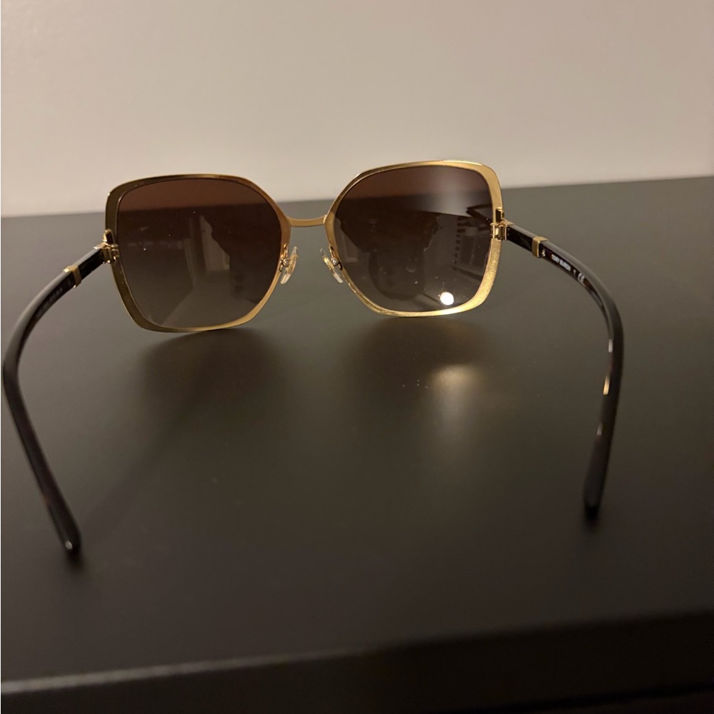 Tory Burch Gold Frame Black Gradient Lens Women's Sunglasses - Picture 9 of 11